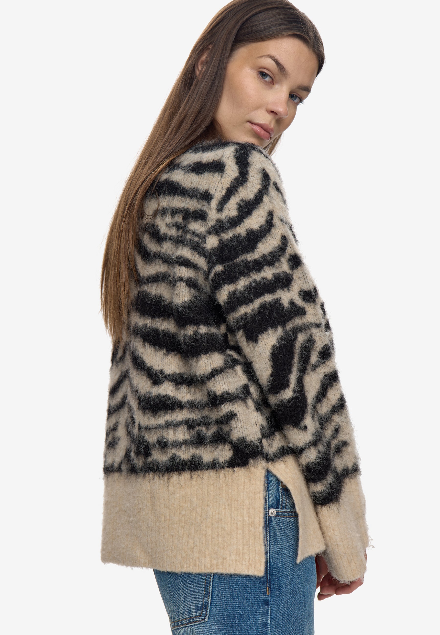 minimum female Brenda jumper 4492 Jumper 5202 Turtledove