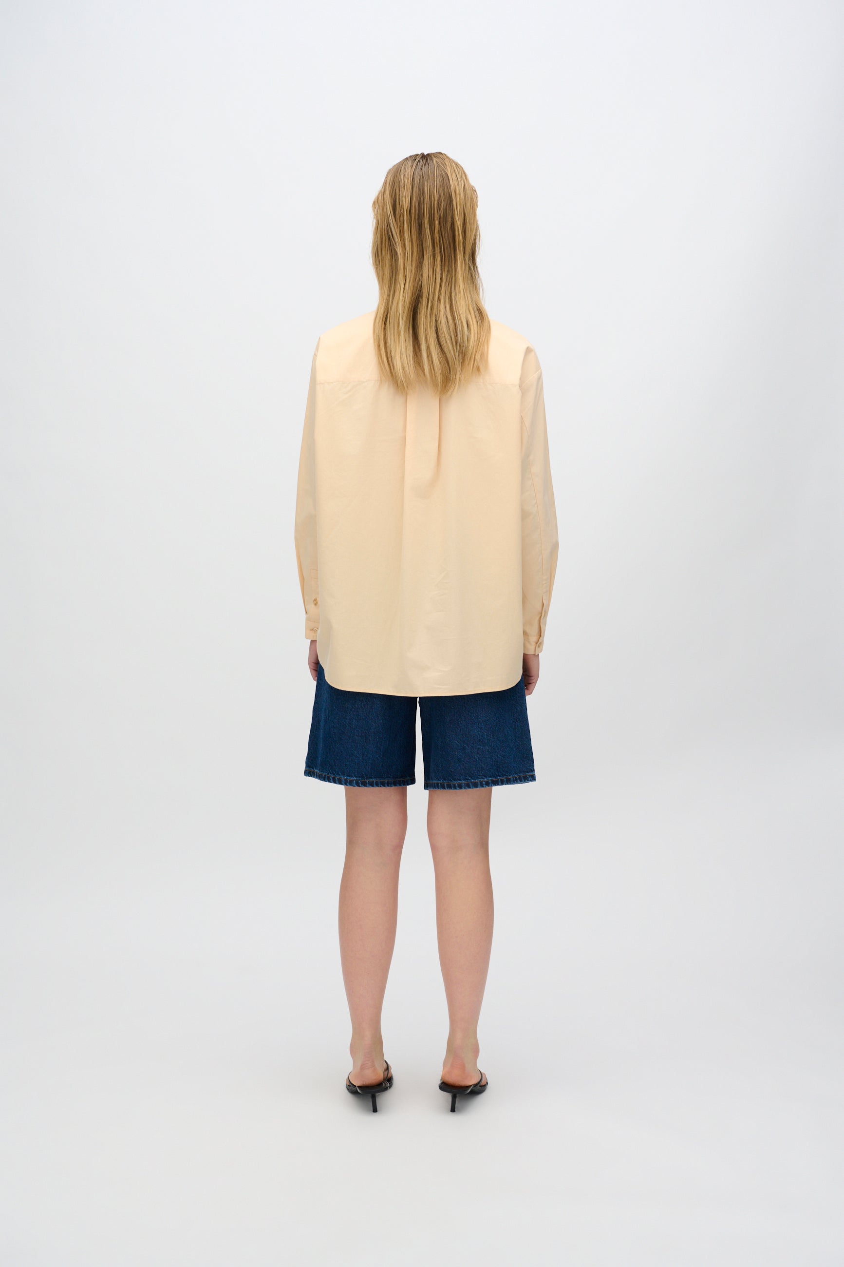 minimum female Harper langærmet skjorte 4238 Long Sleeved Shirt 1110 Creme De Peche