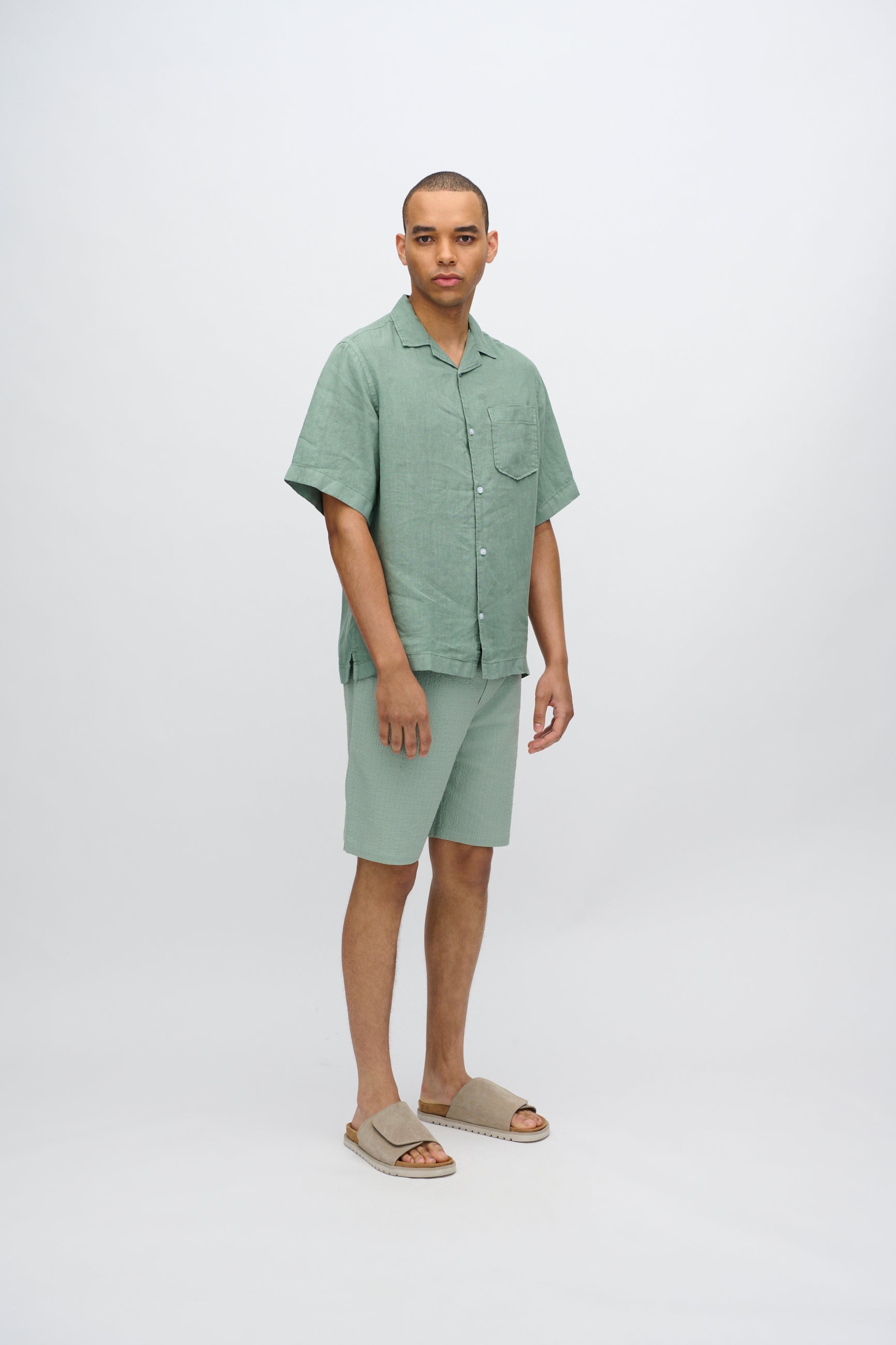 minimum male Hayden kortærmet hørskjorte 4115 Short Sleeved Shirt 5808 Iceberg Green