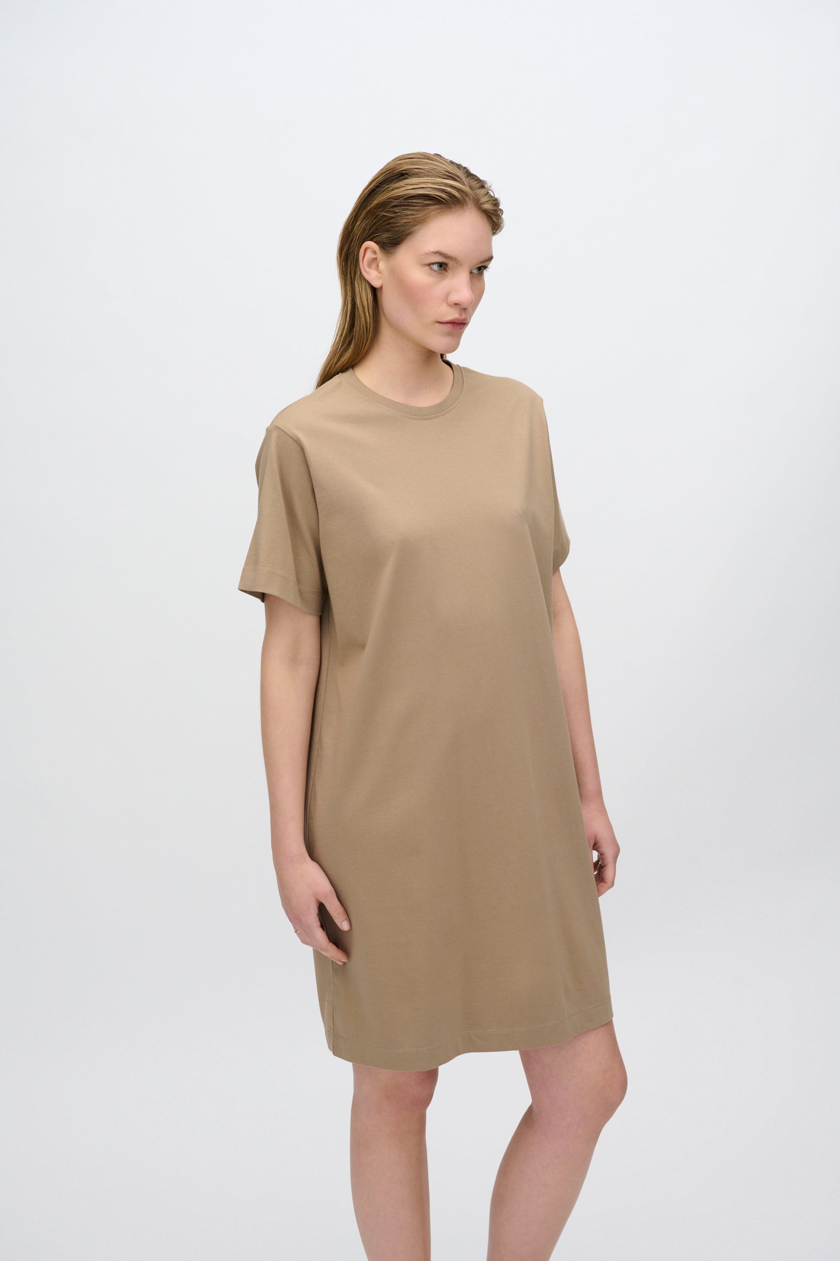 minimum female Lida t-shirtkjole 4249 GOTS Short Dress 1609 Greige