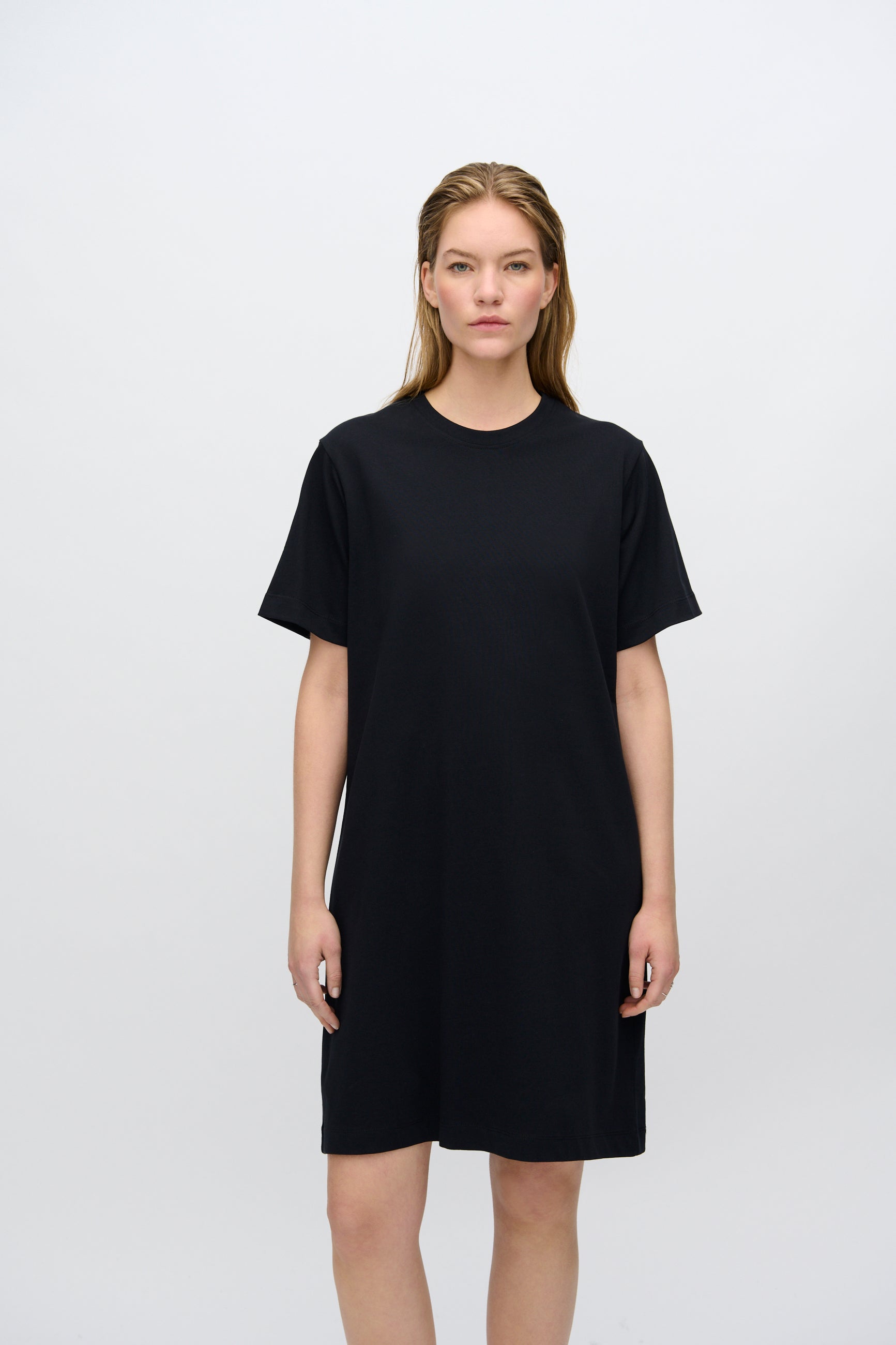 minimum female Lida t-shirtkjole 4249 GOTS Short Dress 999 Black