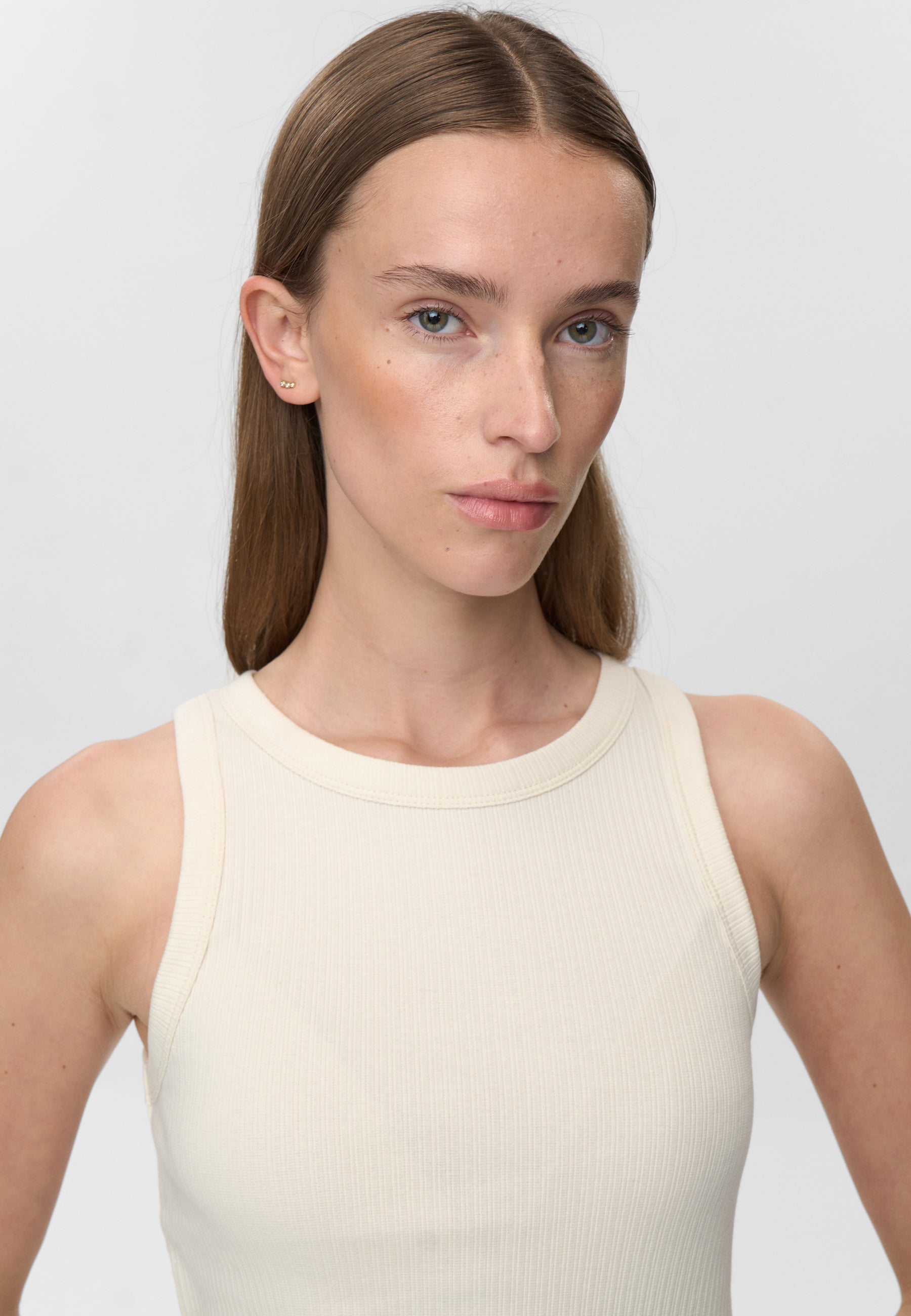 minimum female Lila tank top 4226 Gilet 0608 Coco Milk