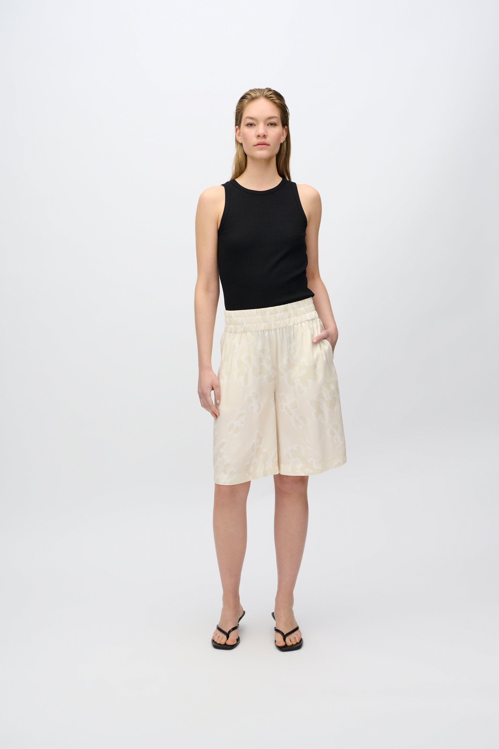 minimum female Lila tank top 4226 Gilet 999 Black