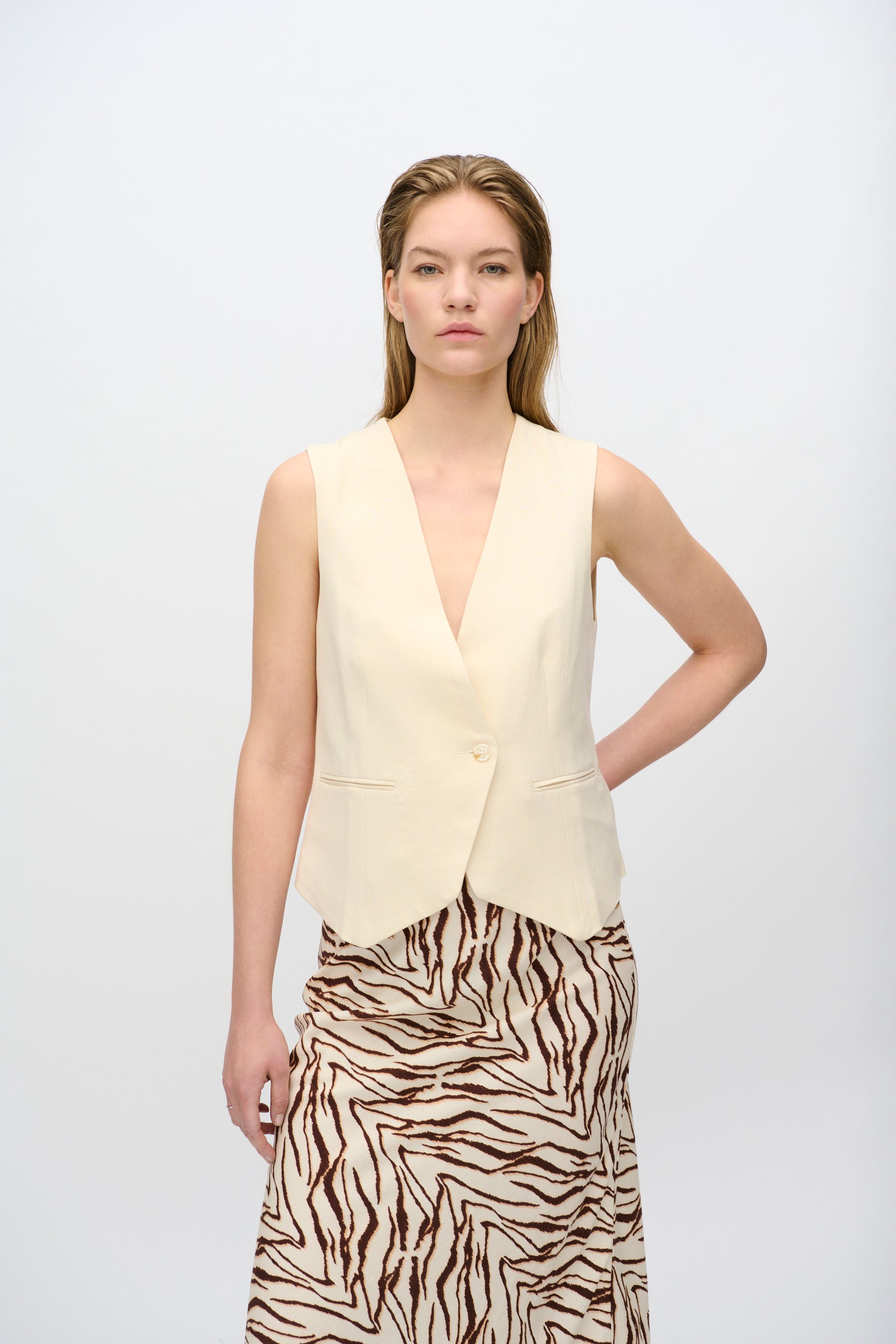minimum female Melina figursyet vest 3069 Waistcoat 0908 Summer Sand