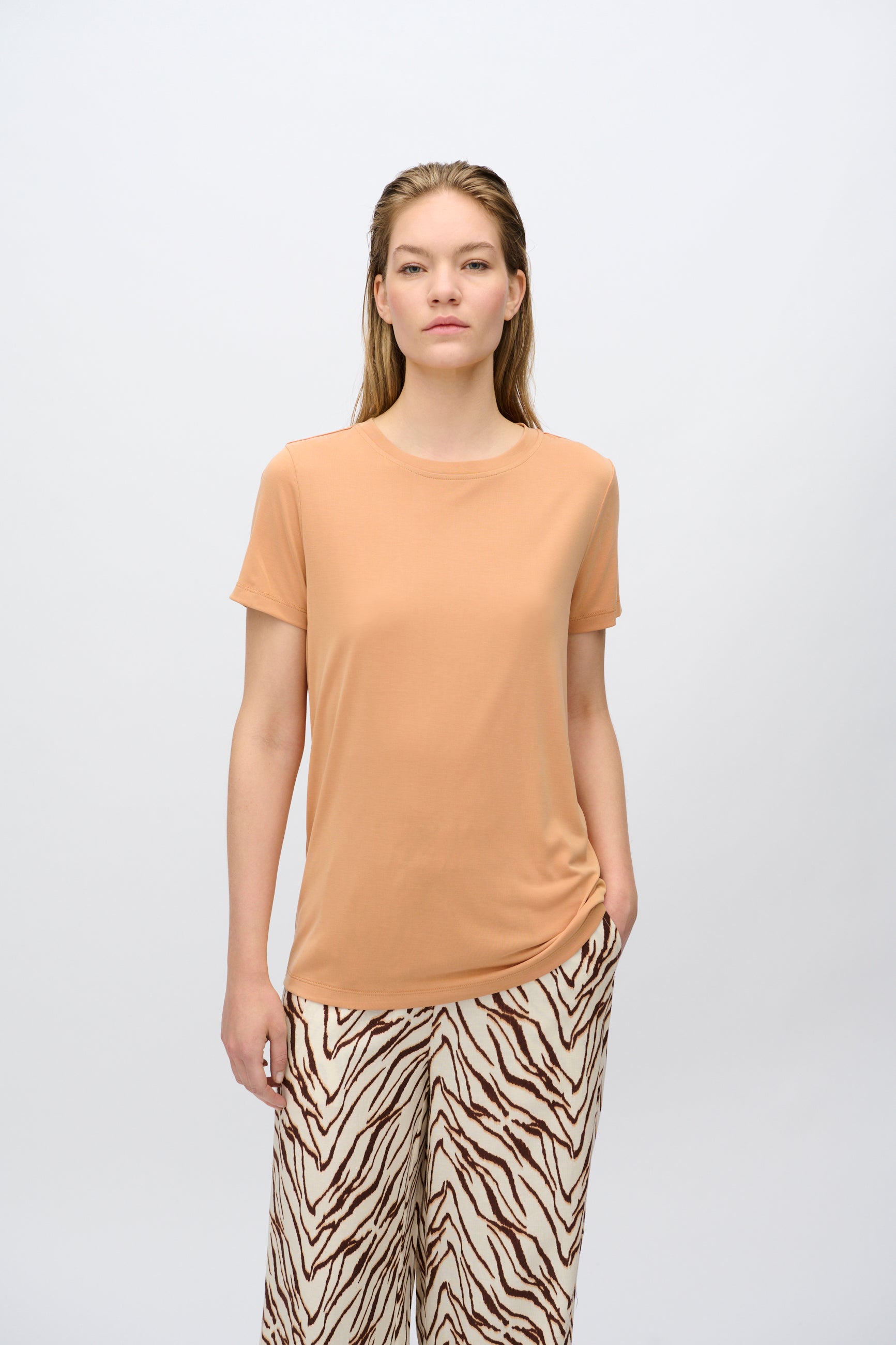minimum female Rynah t-shirt 2.0 0281 Short Sleeved T-shirt 1235 Sandstorm
