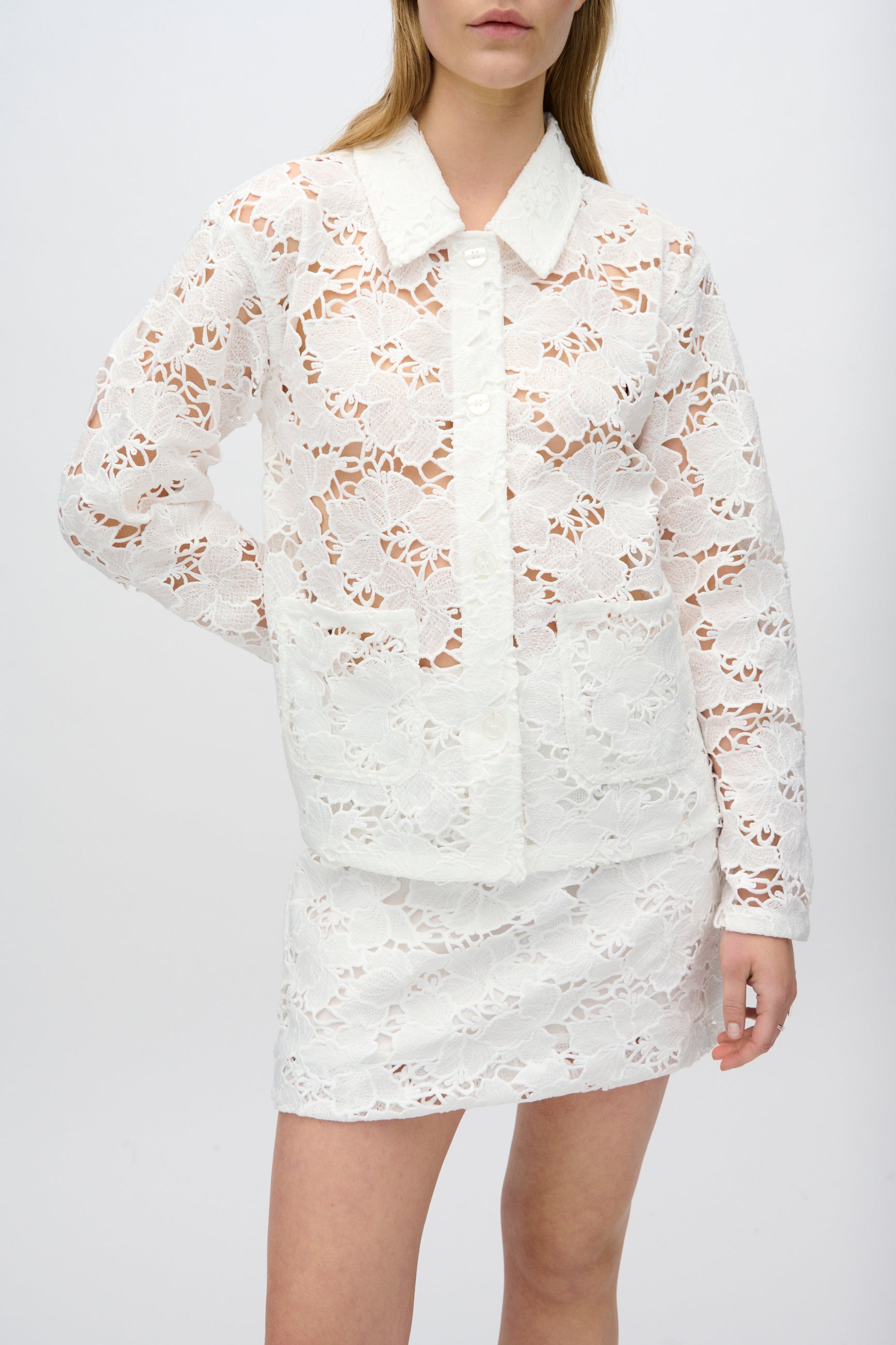 minimum female Selma langærmet skjorte i blonde 4256 Long Sleeved Shirt 0608 Coco Milk