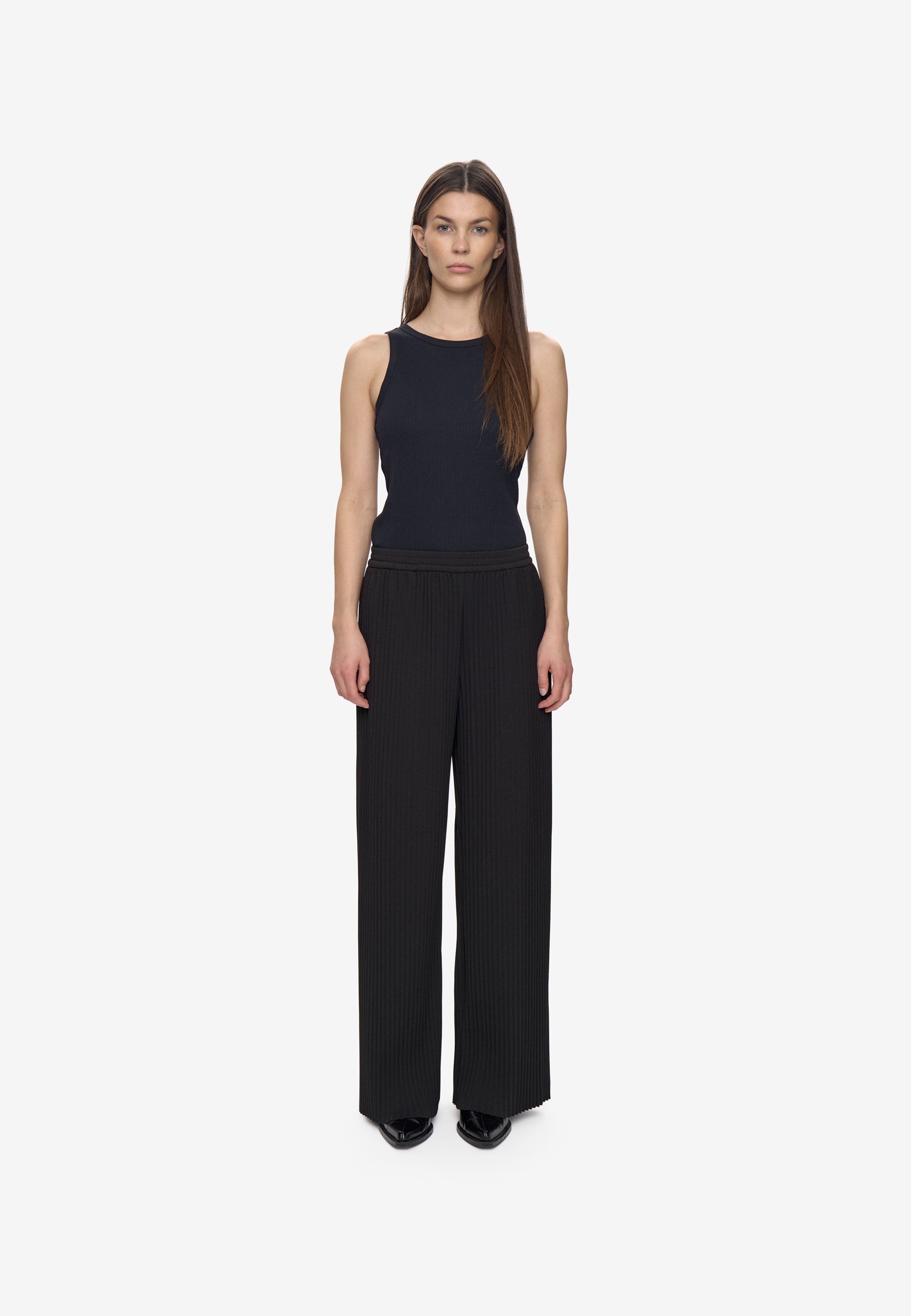 minimum female Sjanni 9918 Casual Pants 999 Black
