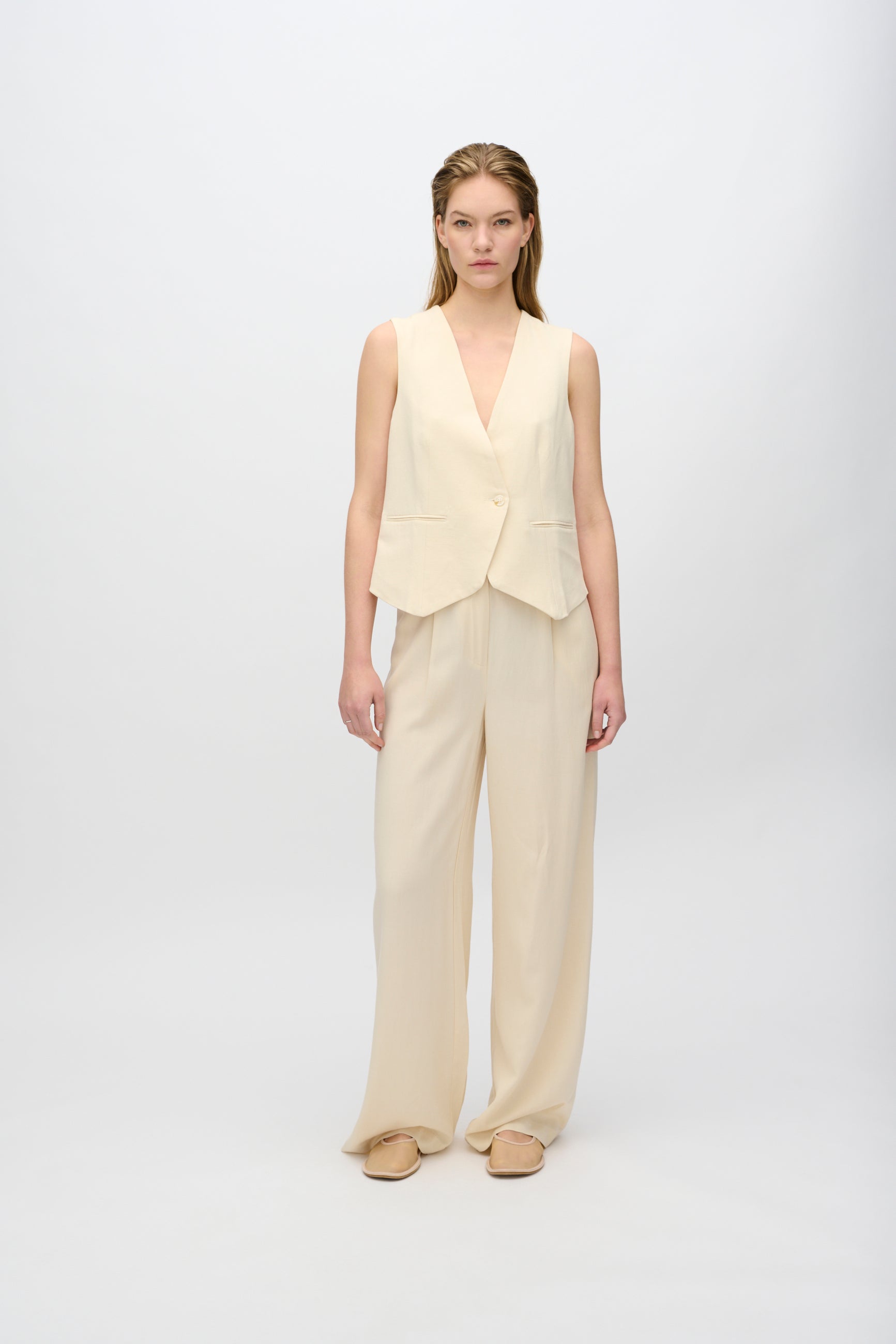 minimum female Smilla stylede bukser 3069 Dressed Pants 0908 Summer Sand