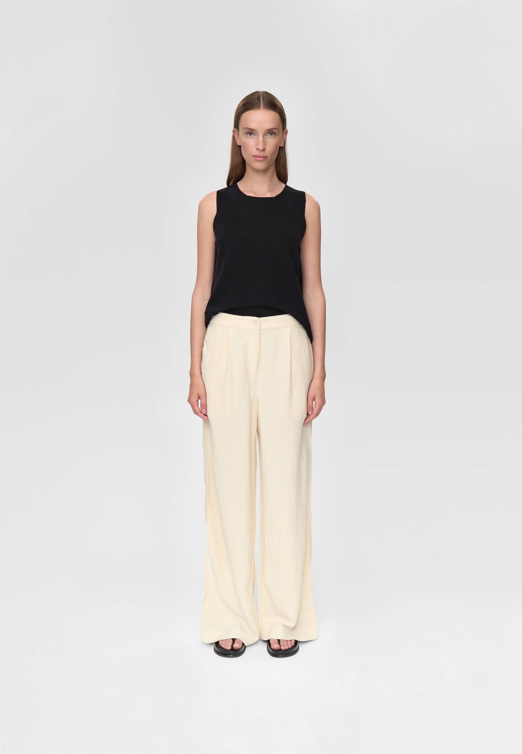 minimum female Smilla stylede bukser 3069 Dressed Pants 0908 Summer Sand
