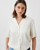 minimum female  Ailas 2999 Short Sleeved Shirt 0608 Coco Milk