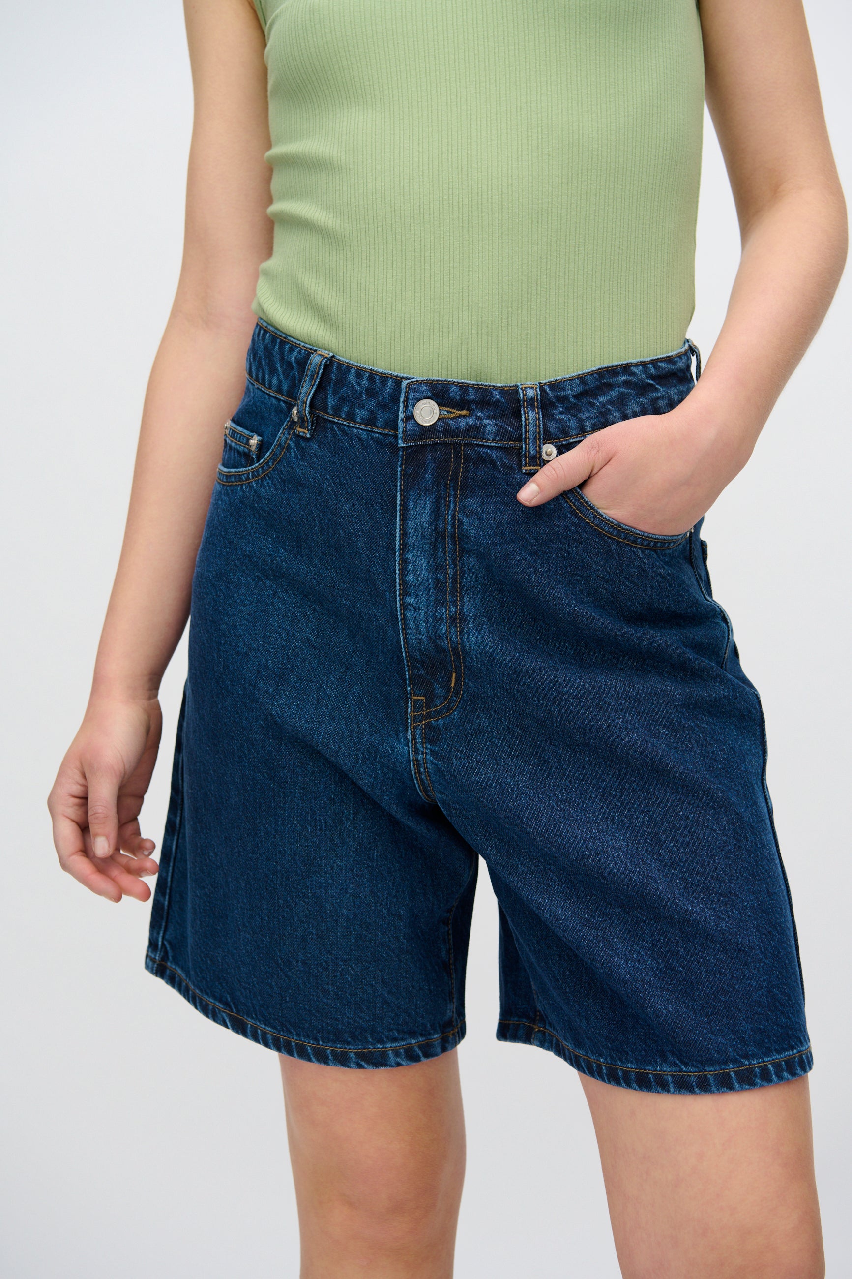 minimum female Alva denimshorts 4181 Shorts 1002 Medium Blue