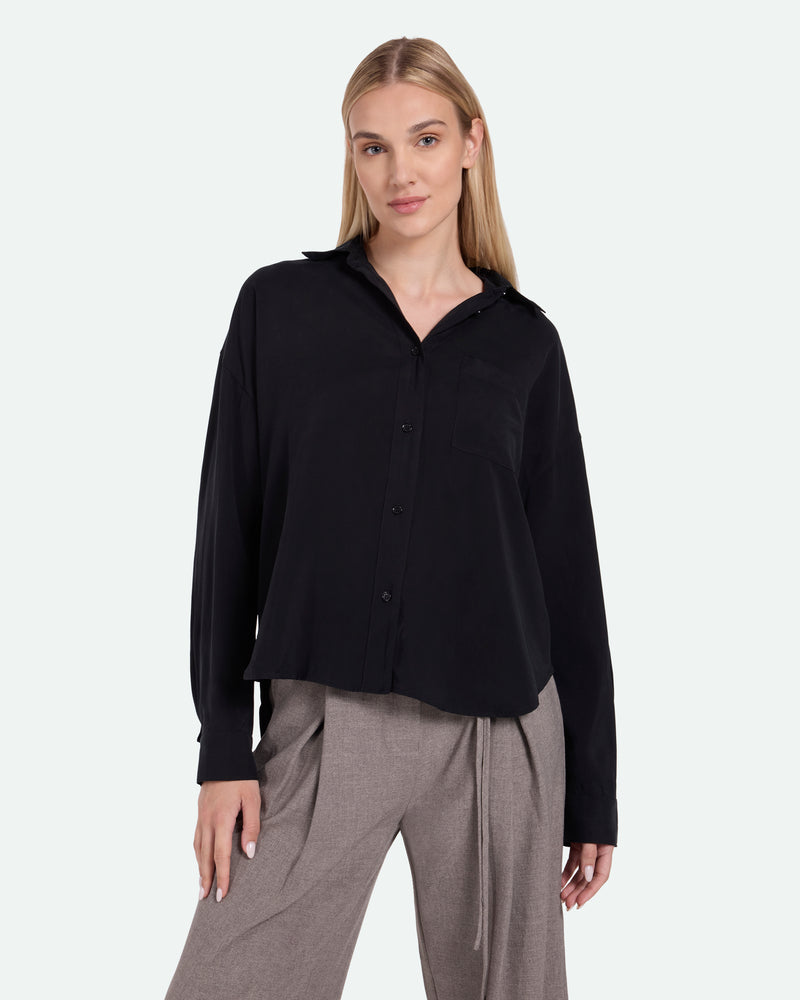 minimum female Avias 3780 Long Sleeved Shirt 999 Black