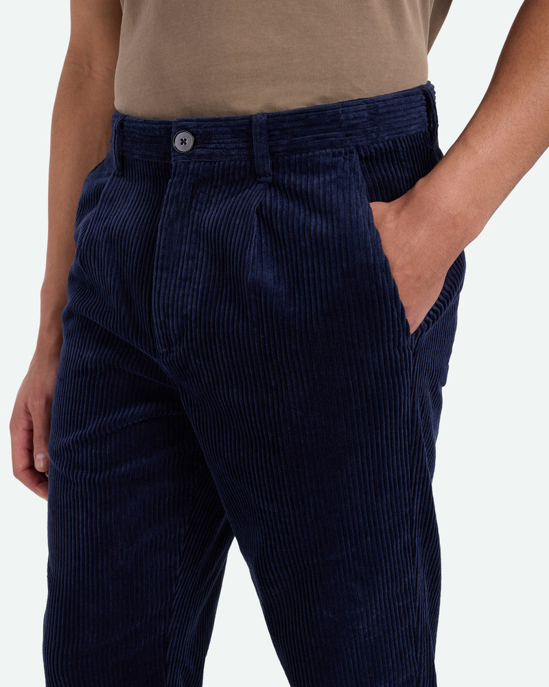 minimum male Bratis 9133 Chino Pants 687 Navy Blazer