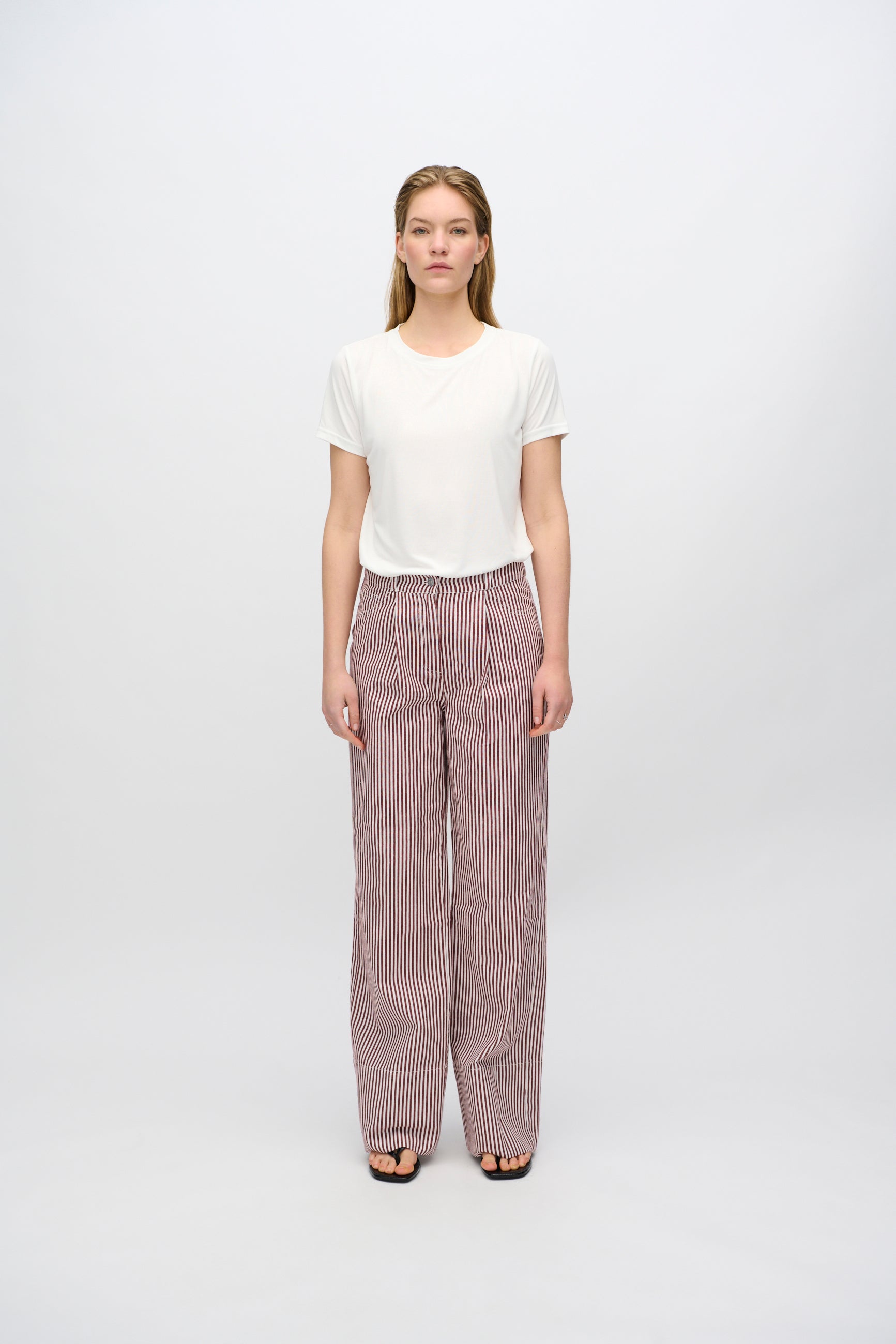 minimum female Elisa denimbukser i striber 4328 Straight Jeans 0608 Coco Milk