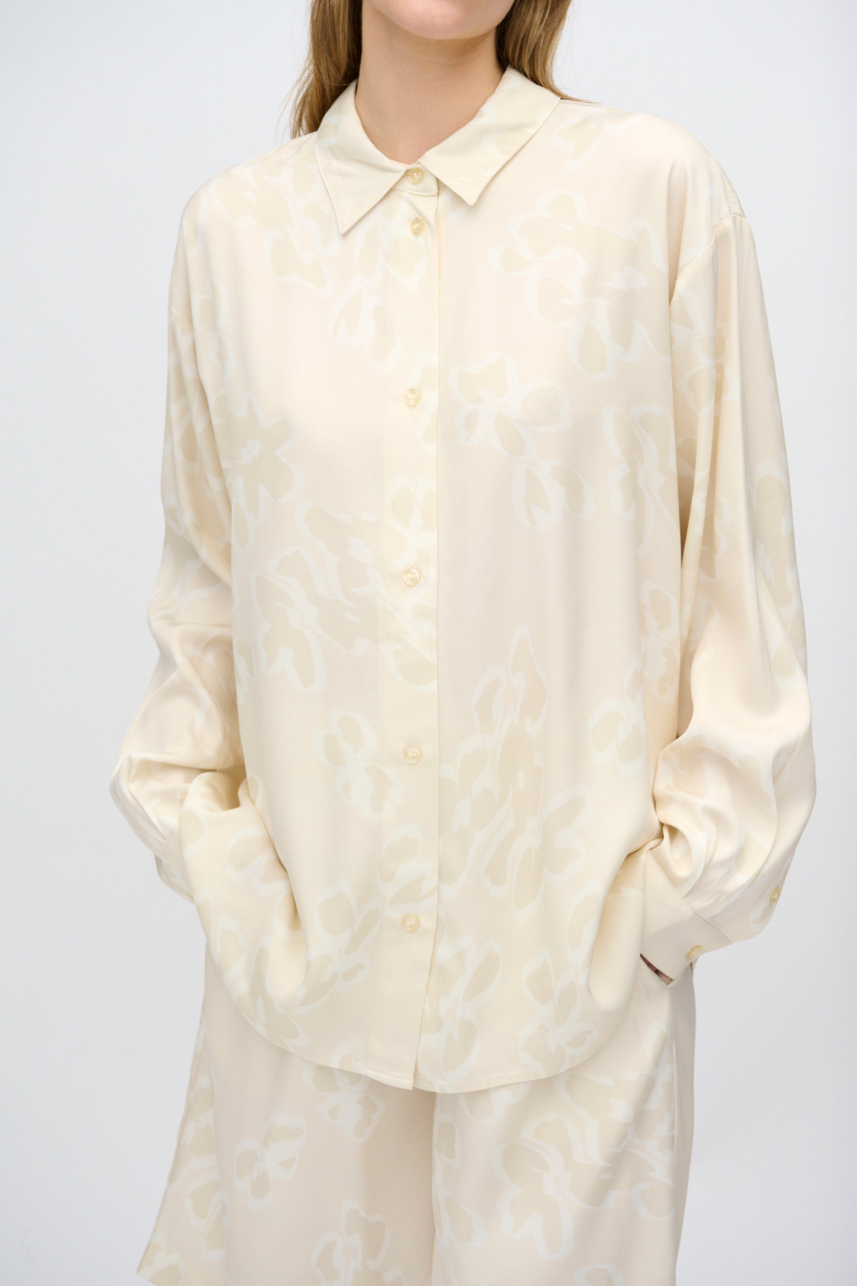 minimum female Harper langærmet skjorte 4270 Long Sleeved Shirt 0011 Butter Cream