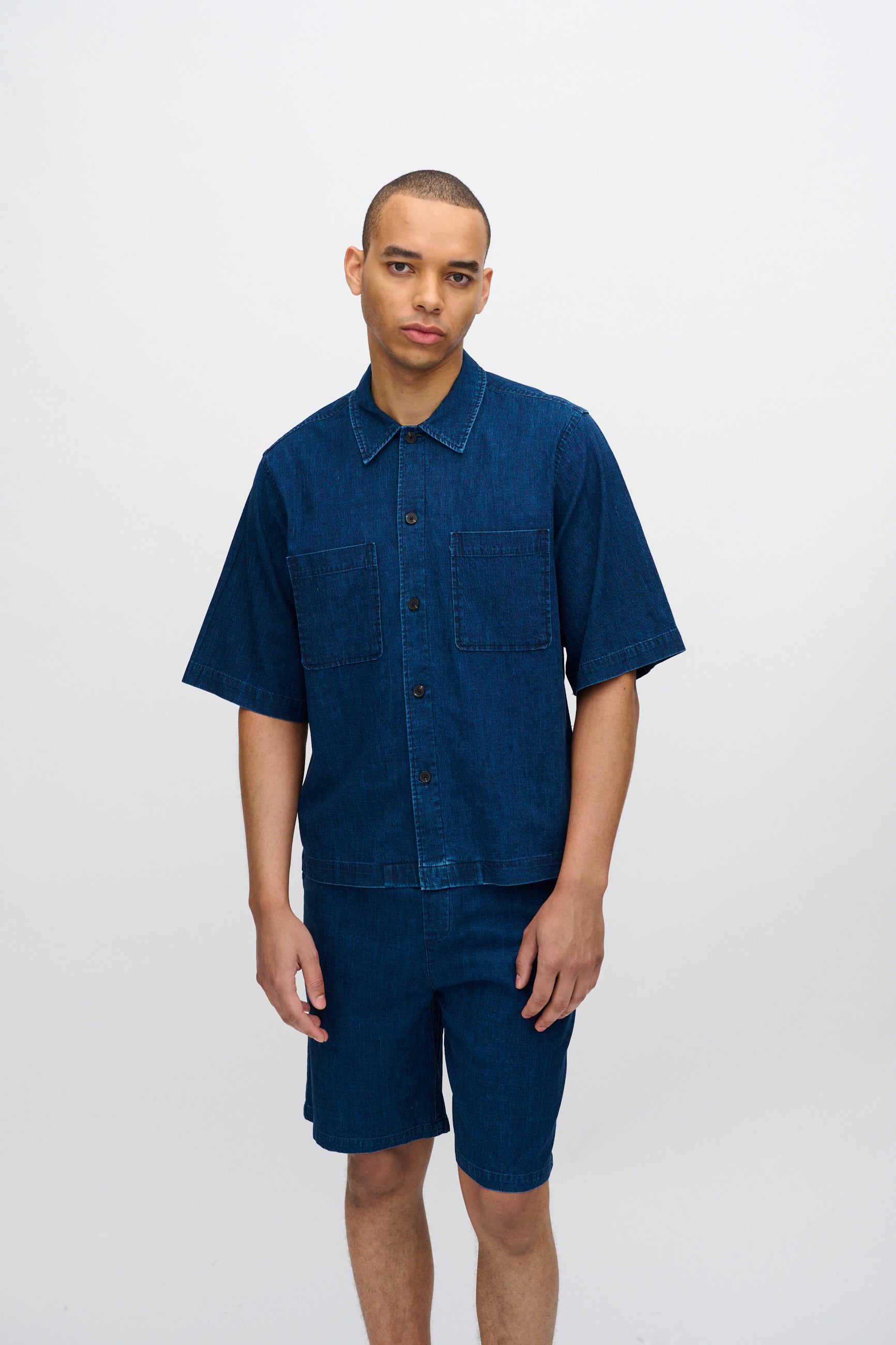 minimum male Lennon kortærmet skjorte i hørblanding 4239 Short Sleeved Shirt 3922 Sky Captain