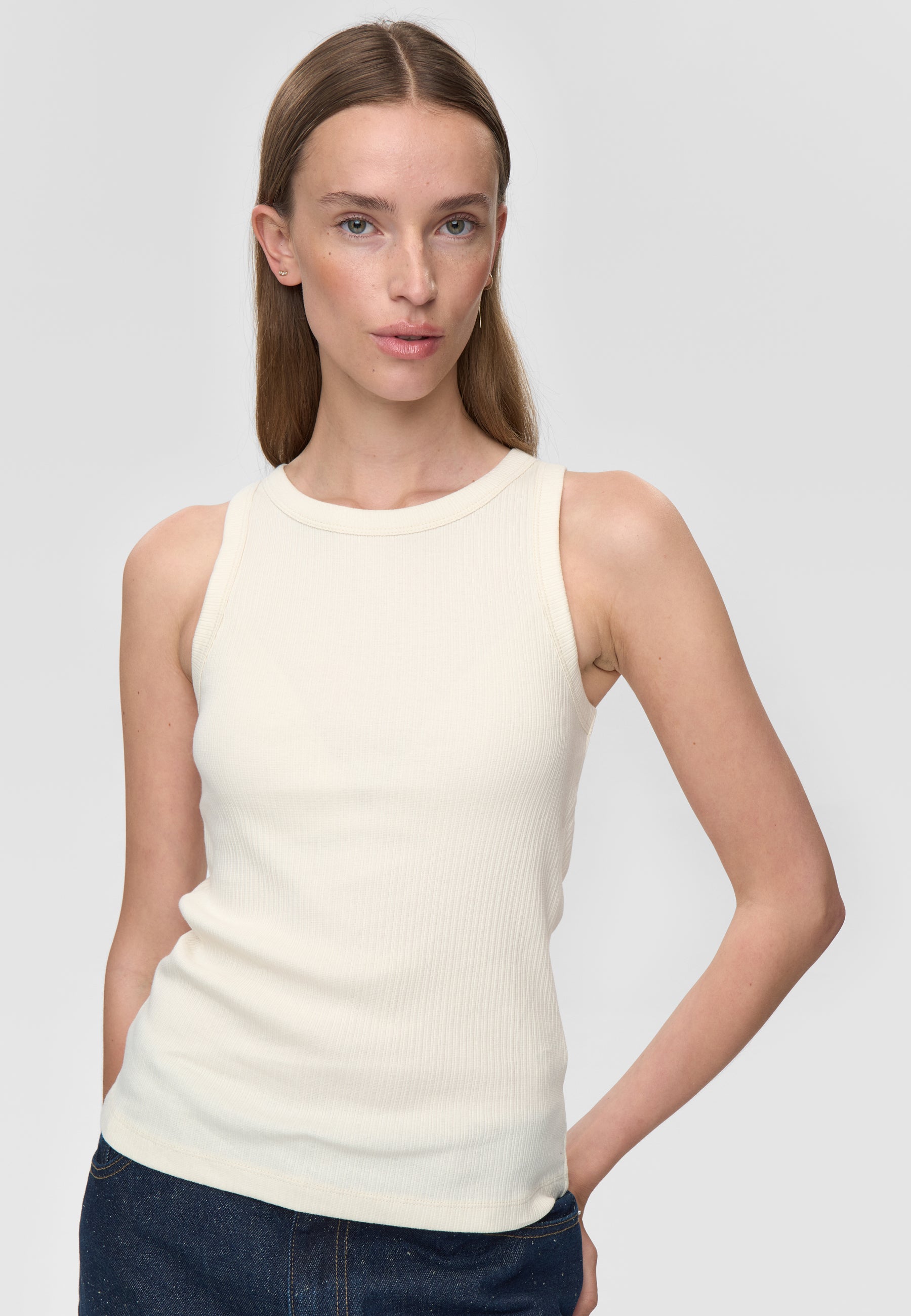 minimum female Lila tank top 4226 Gilet 0608 Coco Milk