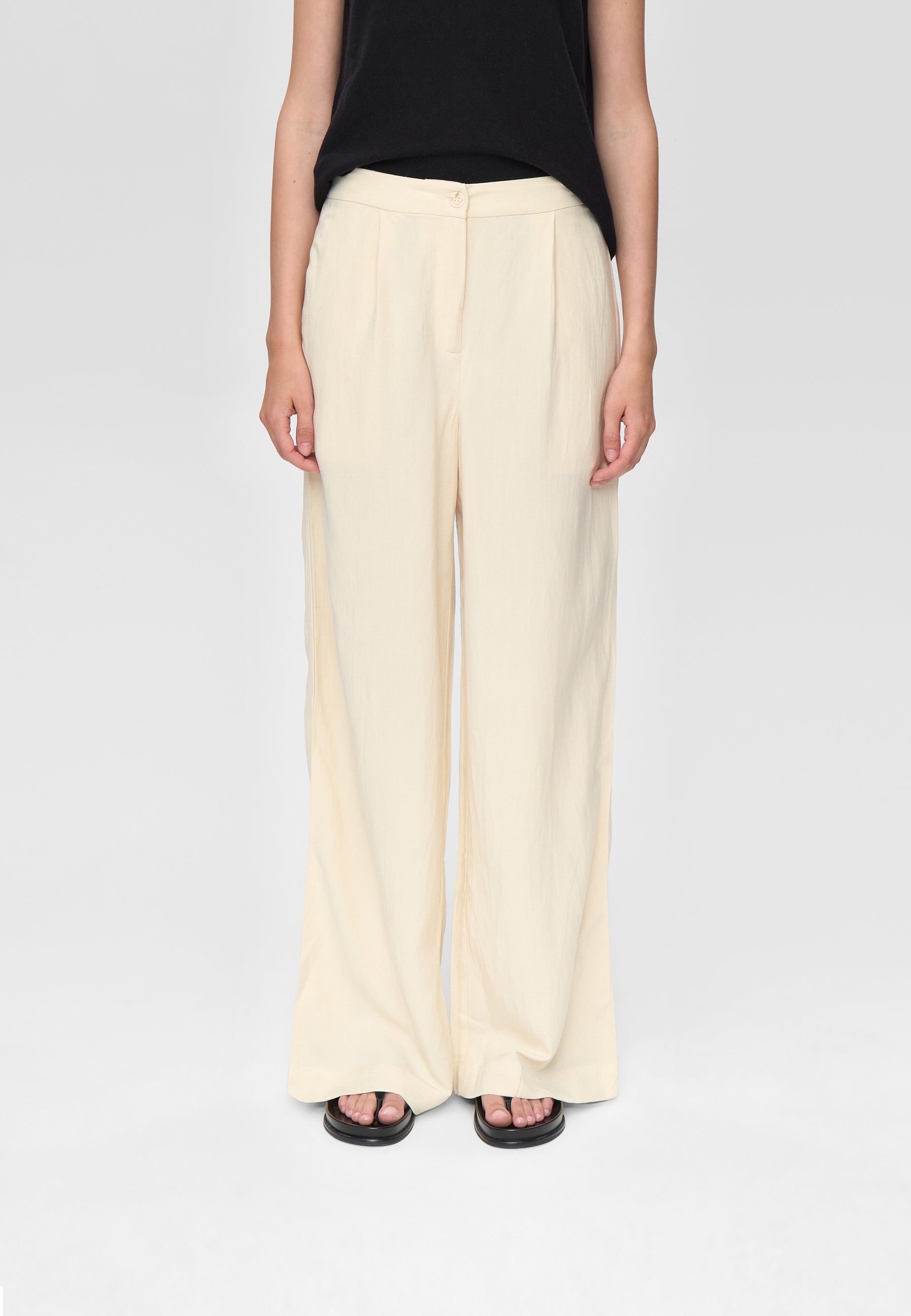 minimum female Smilla stylede bukser 3069 Dressed Pants 0908 Summer Sand
